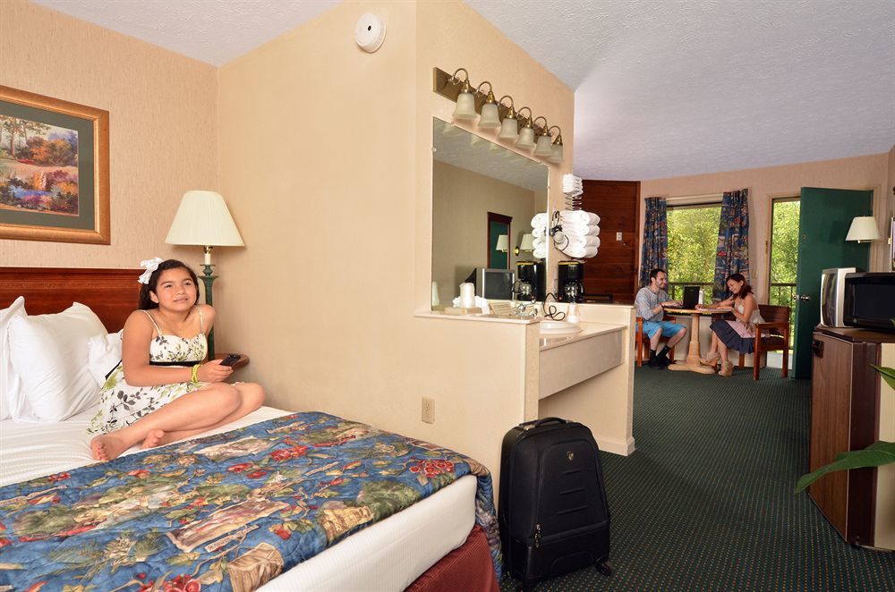 Creekstone Inn Pigeon Forge Eksteriør billede