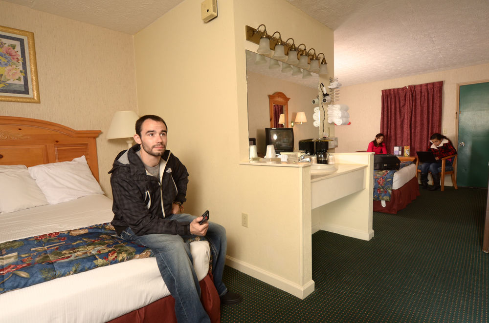 Creekstone Inn Pigeon Forge Eksteriør billede