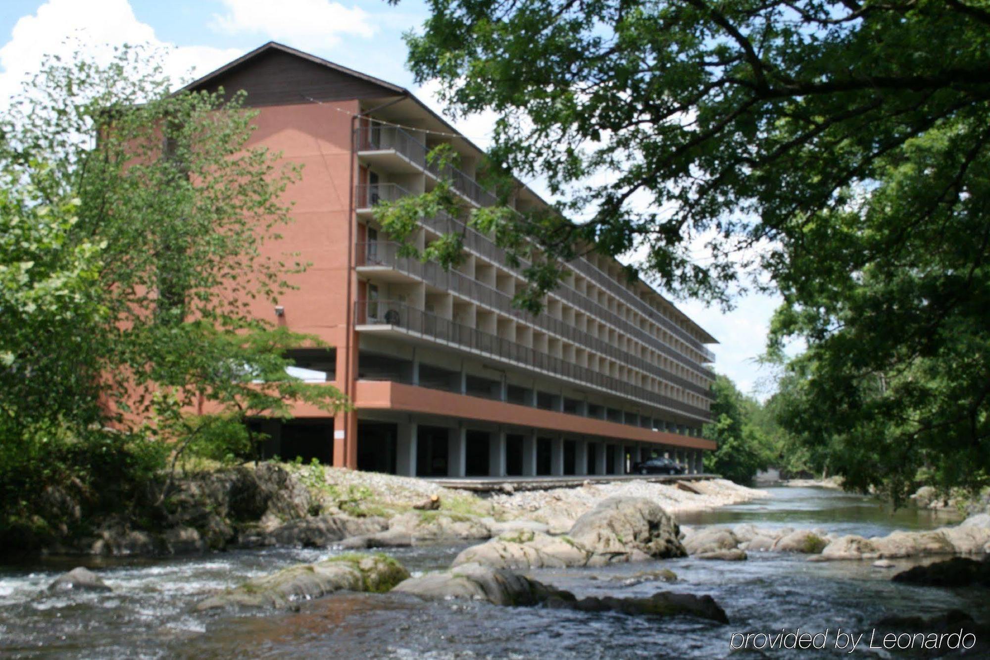 Creekstone Inn Pigeon Forge Eksteriør billede